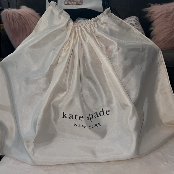 Kate Spade New York Suite Work Tote Bag w/ Dust Bag - Picture 7 of 13